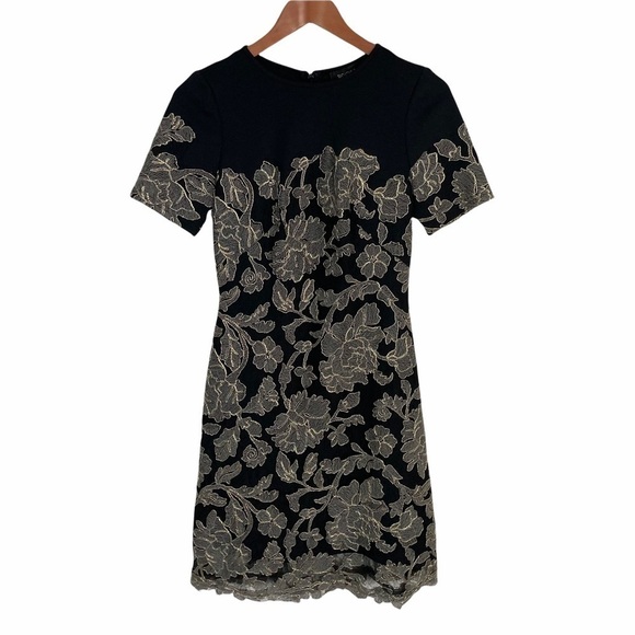 TADASHI SHOJI Sabi Gold Lace Metallic Short Sleeve Shift Dress - Picture 4 of 12